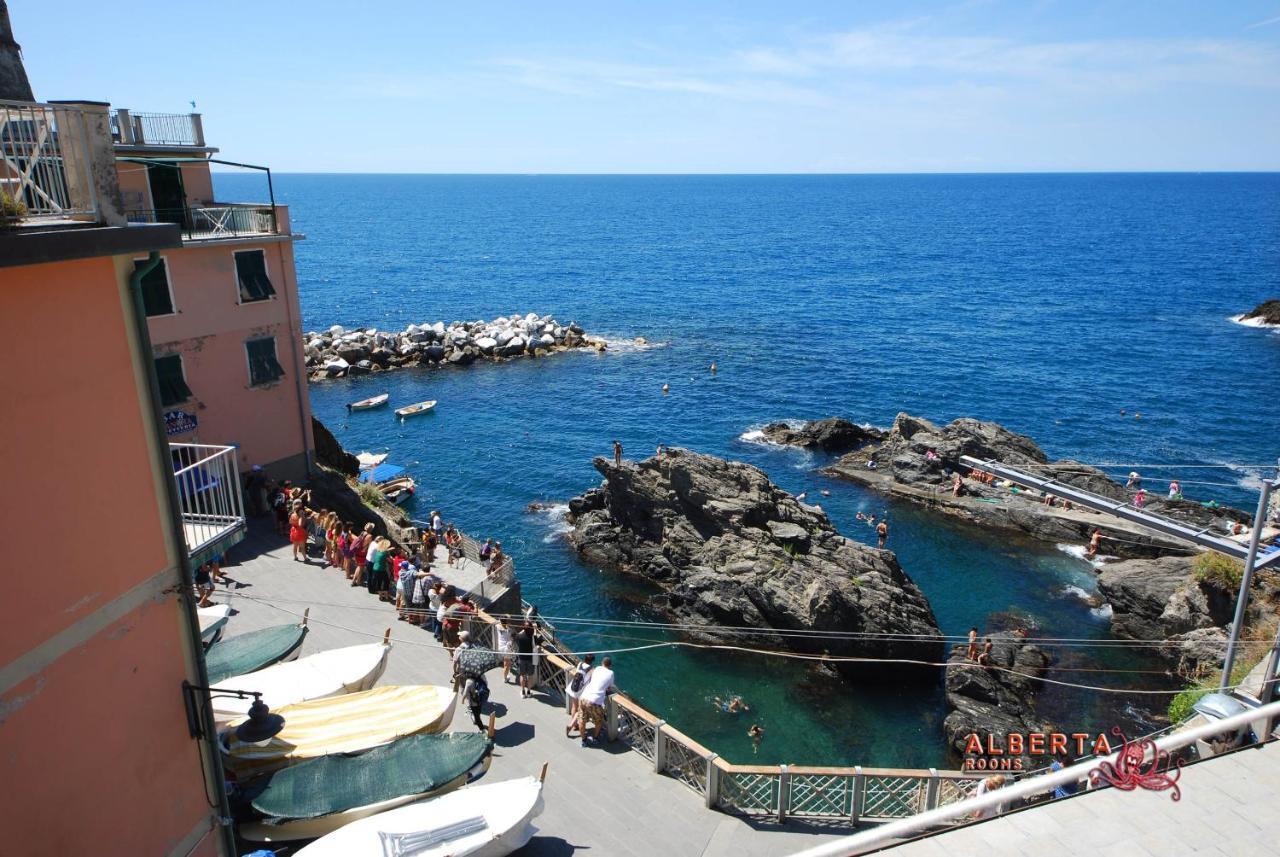 Alberta Rooms Manarola Exterior foto